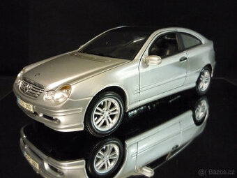 Mercedes Benz C Sportcoupe Maisto 1/18