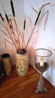 Svícny, vázy, další předměty do interiéru
