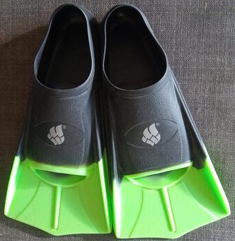 Ploutve vhodné do bazénu vel. 31,5-33