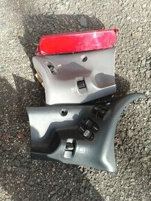 Chrysler Voyager 1996 - 2000 směs dílů