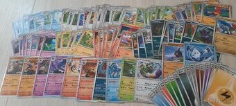 Pokémon karty White Flare kompletní základ