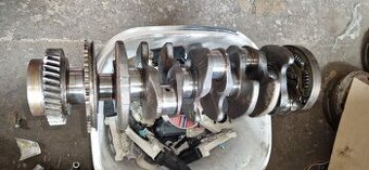 vw skoda kliková hřídel 1,6 TDi 1,9TDi 2,0TDi , 5V T5 2,5TDi