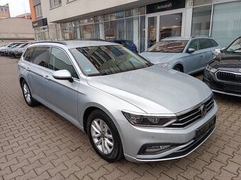 VW Passat B8 Variant 2.0TDI 110kW DSG - záruka Autodraft