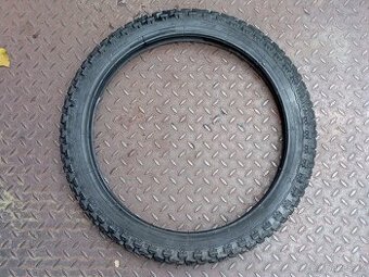 Starší pneu VEE RUBBER 2,75-19 NEPOUŽITÉ