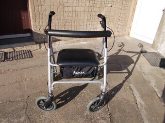 invalidní chodítko