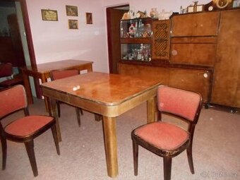 Prodám starožitný stůl a židle