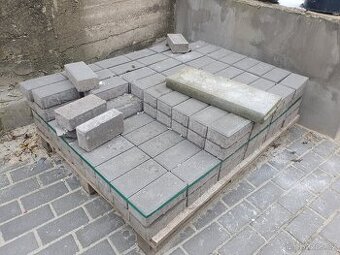 Zámková dlažba 190 ks. 6 mm.