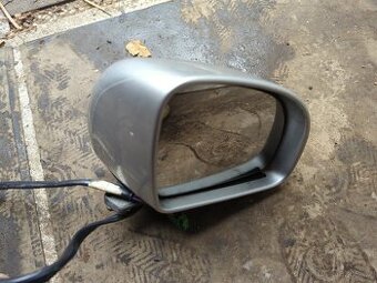 Volkswagen New Beetle - Pravé venkovní zrcátko vnější