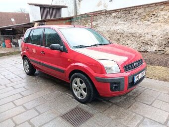 Ford fusion 1,4 i