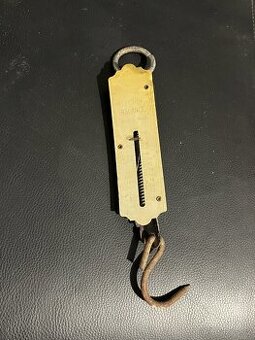 Stará váha, závěsná - 1