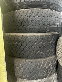 Pneu Goodyear wrangler R17