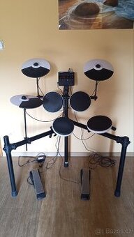 Roland TD-02K elektronické bicí – dobrý stav