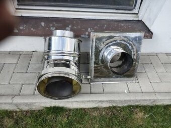 Části nerezového fasádního komínu