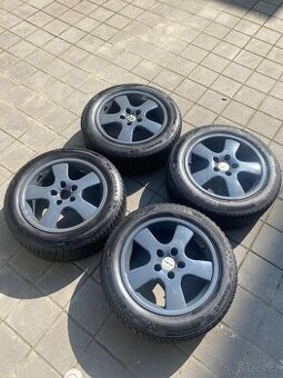 Prodám ALU 7j r16 et35