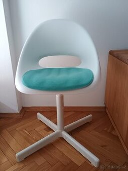 Loberget/Sibben dětská židle se sedákem