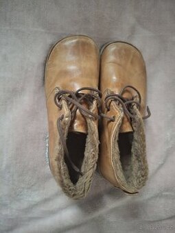 Dámské kožené kotníkové boty