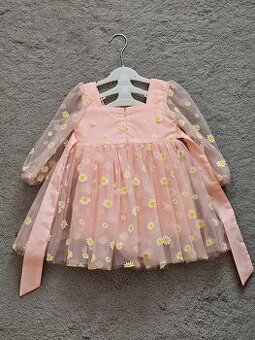 Krásné Nové Šaty velikost 12 - 18 Měsíců