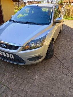 Ford focus trend 1,6.i 74KW