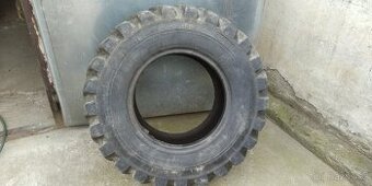 Pneu 12.5/18
