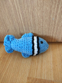 Háčkovaný plyšák Ryba modrá