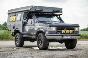Ford BRONCO s expedičnou nadstavbou
