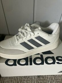 Adidas bílé boty
