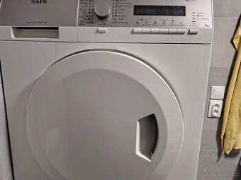 Sušička prádla AEG Lavatherm T75370AH3 bílá - 1