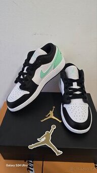 Nike Air Jirdan 1 Low