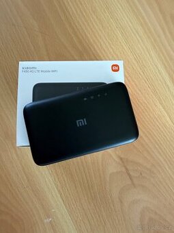 Xiaomi F490 LTE modem s vestavěným Wi-Fi routerem
