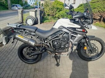 Triumph Tiger 800 XCA