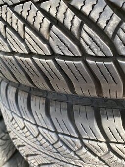 245-45-18 100v