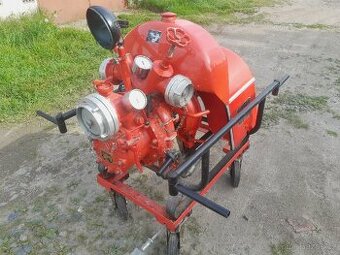 Požární, hasičská stříkačka pro motor VW brouk