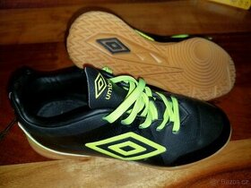 Salovky UMBRO velikost 33,5 - 1