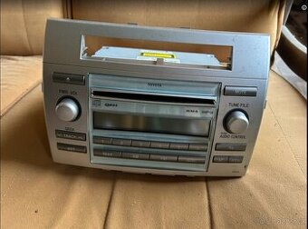 Radio TOYOTA COROLLA Verso,