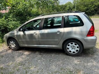 Peugeot 307 SW 1.6 (80 kW)