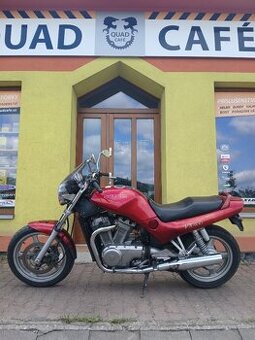 Suzuki VX800
