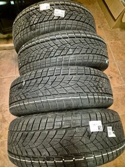 Nové zimní pneu Goodyear 215/55/18