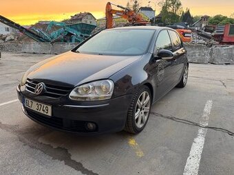 Volkswagen Golf 2.0 TDI