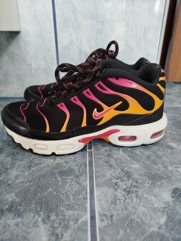 Nike vel.31