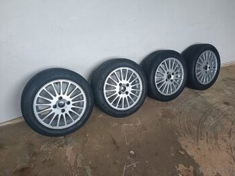 Originál R16 alu na Volvo V40 a S40