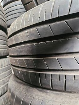 225/45r19 92W Bridgestone T005A