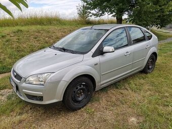 Ford Focus mk2 1.8 Ghia