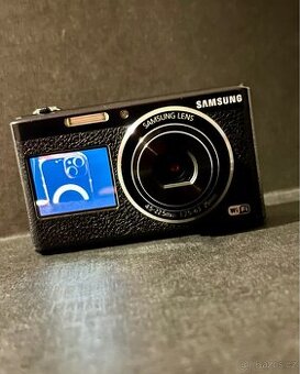 Fotoaparát Samsung DV180F s duálním displejem