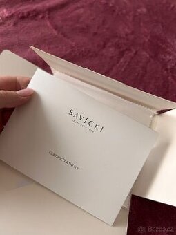 Zásnubní prstýnek