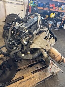 Motor 2.2Hdi E5 na opravu - komplet nastrojený