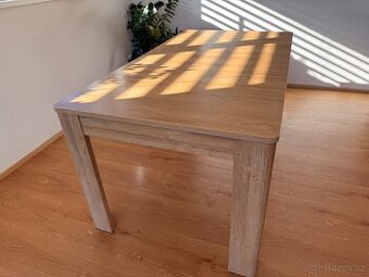 Rozkládací jídelní stůl 160-200x90