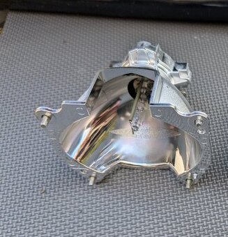 Xenonové paraboly Mazda 6, 3, cx5 k pokovení 2ks