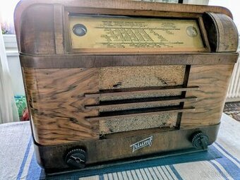 Radio Tungsram z roku 1938