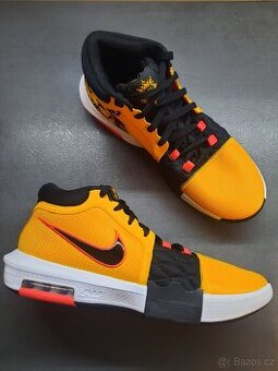 Pánské boty Nike LeBron Witness 8,v.45, NOVÉ