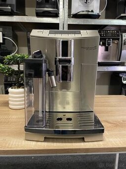 Kávovar De’Longhi PrimaDonna Deluxe